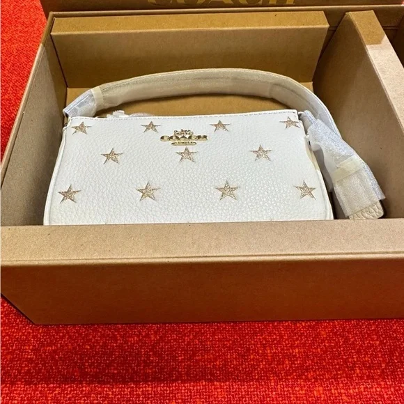 ❤️❤️❤️Authentic Coach mini Nolita 15 Bag ❤️❤️❤️ - Picture 3 of 9